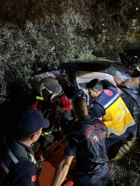 Ayvalık’ta zincirleme kaza: 1’i ağır 5 yaralı