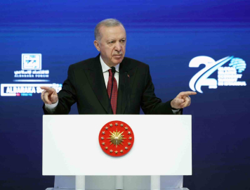 Cumhurbaşkanı Erdoğan: "Faize dayalı ekonomik  nizamın değişmesi için mücadeleden geri durmayacağız"