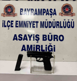 Bayrampaşa’da sosyal medyadan tanıştığı kadınları gasp eden zanlı kamerada