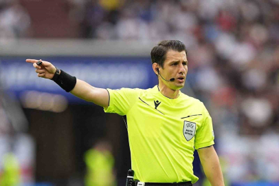 Galatasaray - Başakşehir maçının VAR’ı Halil Umut Meler oldu