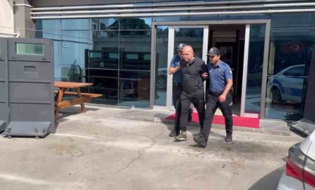 Marmaray’da çocuklarının yanında babayı darbeden şahıs adliyeye sevk edildi