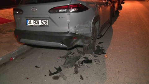 Ataşehir’de bir sürücü araçlara vura vura kaçtı