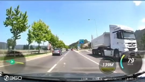 Çılgın kamyoncu otobanda tersten gitti