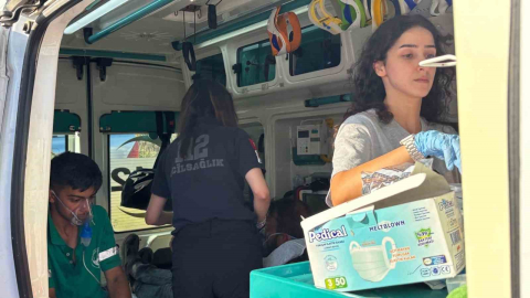 Kocaeli’deki orman yangınına müdahale sürüyor: Rüzgar söndürme çalışmalarını zorlaştırıyor