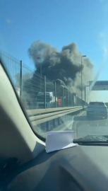 Bakırköy’de metrobüsün alevlere teslim olduğu anlar kamerada
