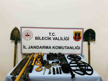Bilecik’te kaçak kazı operasyonunda 5 kişi suçüstü yakalandı