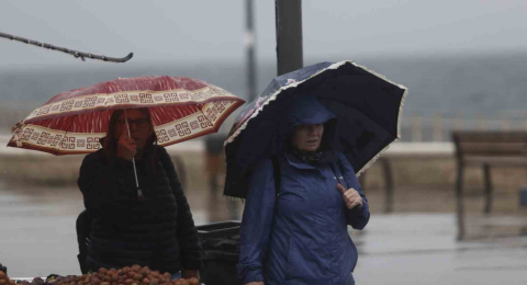 Türk Yıldızları’na Bursa’da yağmur engeli