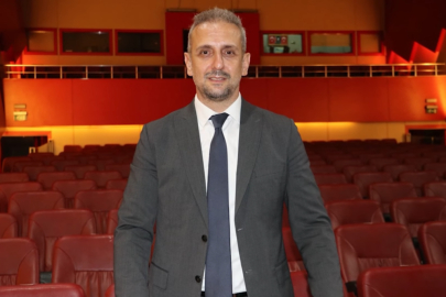 Bursa Devlet Tiyatrosu’nda Neler Oluyor? Müdür Hakkında Şok Dava!