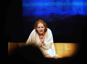 Beşiktaş’ta "Ten Rengi" tiyatro oyunu sahnelendi