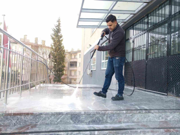 Erenler Belediyesi’nden okullara önemli dokunuş