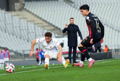 Trendyol Süper Lig: Fatih Karagümrük: 1 - Antalyaspor: 0 (Maç sonucu)