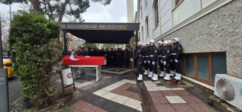 Bandırma’da görevli Polis Memuru Murat Saçan son yolculuğuna uğurlandı