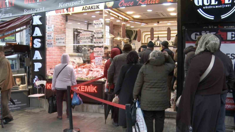 Bursa’da Ramazan öncesi çarşı ve pazarlar yoğunlaştı