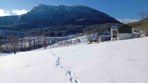 Sakarya’nın yüksek kesimleri yeniden karla buluştu