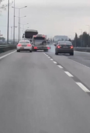 Tuzla’da aracı sıkıştırıp şoförü darp eden sürücü adliyeye sevk edildi