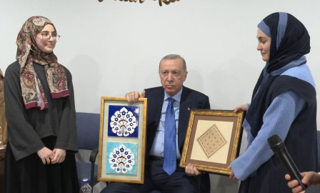 Cumhurbaşkanı Erdoğan üniversite öğrencileri ile bir araya geldi