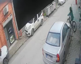 Çalınan bisikletini ertesi gün buldu
