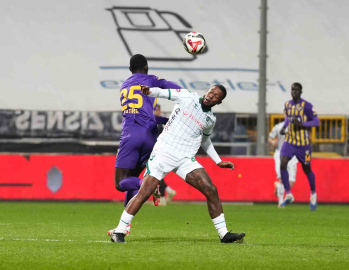 Ziraat Türkiye Kupası: Eyüpspor: 0 - Konyaspor: 1 (İlk yarı)