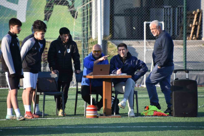 Büyükşehir Belediyespor altyapı futbolcularına bilimsel performans analizi