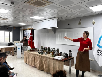 BAÇEM’de "Ayın Atölyesi" programlarına yoğun ilgi