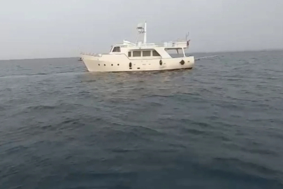 İtalya rotasındaki özel teknede düzensiz göçmen operasyonu
