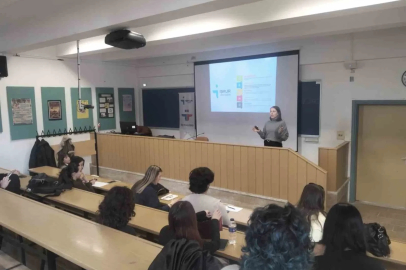 Anadolu Üniversitesi öğrencilerine İŞKUR’dan ’iş’ eğitimi
