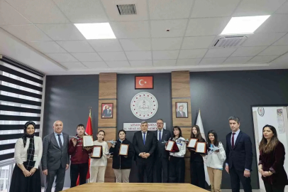 Savunmadan Sanata yarışmasında ödüller sahiplerini buldu
