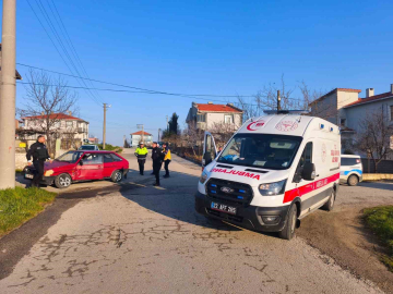 Keşan’da iki otomobilin çarpıştığı kazada 1 kişi yaralandı