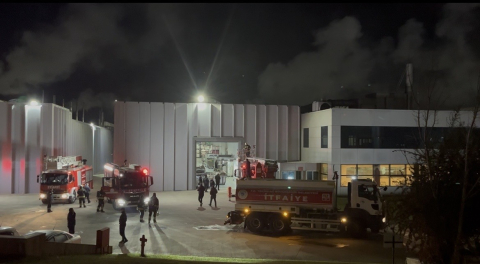 Çerkezköy OSB’de fabrika yangını kontrol altına alındı