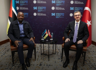 İletişim Başkanı Duran, Mozambik Devlet İdaresi ve Kamu Hizmetleri Bakanı ve Hükûmet Sözcüsü Impissa ile görüştü