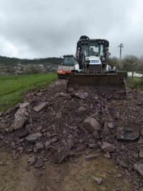 Bozulan yollara hızlı müdahale