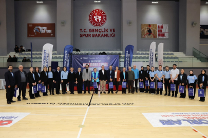 Küçükçekmece’de 2. Geleneksel Açık Masa Tenisi Turnuvası’nda 285 sporcu yarıştı