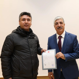 Dilovası’nda imar sorunu çözülen 423 vatandaşa tapuları dağıtıldı