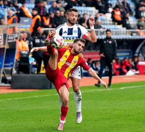 Trendyol Süper Lig: Kasımpaşa: 1 - Kayserispor: 0 (İlk yarı)