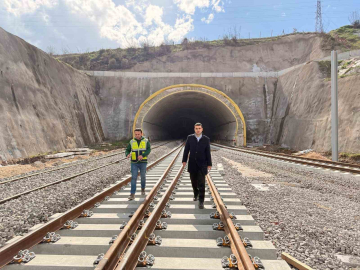 "Osmaneli-Bursa-Bandırma Hızlı Tren Hattı Projesi" çalışmaları yerinde incelendi