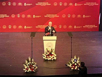 Bakan Göktaş: "Romanların yoğun yaşadığı 22 ilde bugüne kadar toplam 6 bin 720 konut yaparak vatandaşlarımıza teslim ettik"