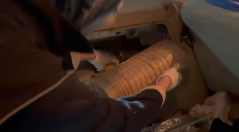 İstanbul’dan Samsun’a uyuşturucu taşıyan şüpheliler Sakarya’da yakalandı