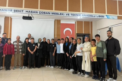 Burhaniye’de öğrenciler arasında bilgi yarışması yapıldı
