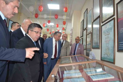 BAÜN İlahiyat Fakültesinden ünlü çizer Hasan Aycın’a vefa