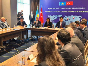 Türkiye - Kazakistan ticari işbirliği Orta Koridor odağında ele alındı