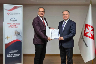SGK’dan Başkent Üniversitesi Adana Dr. Turgut Noyan Uygulama ve Araştırma Merkezi’ne teşekkür belgesi
