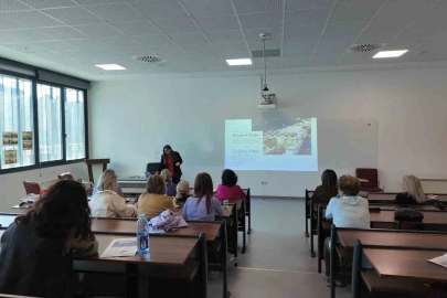 Kadıköy’de Üçüncü Yaş Üniversitesi ile hayat boyu öğrenme modeli genişliyor
