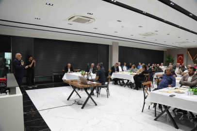 Diyarbakır’da tekstil sektörünün geleceği ele alındı
