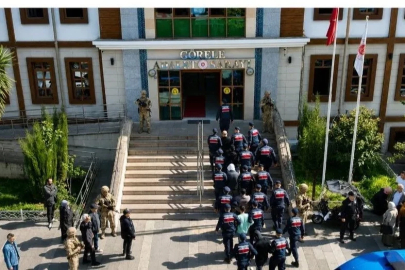 Giresun merkezli 4 ilde jandarmadan dolandırıcılık operasyonu
