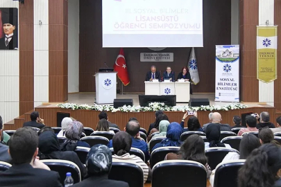 ETÜ’de III. Sosyal Bilimler lisansüstü öğrenci sempozyumu düzenlendi
