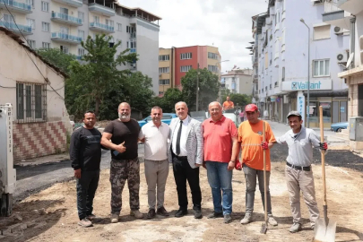 Başkan Kaya Cumhuriyet Mahallesi’nde vatandaşlarla buluştu
