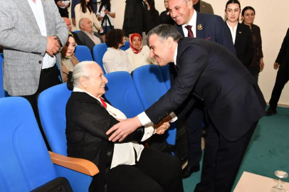 Kazım Karabekir’in kızı Gümüşhane’de gençlerle buluştu
