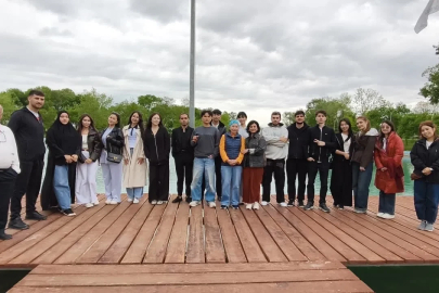 Türk dünyası gençliği Eskişehir’in tarihine yolculuk yaptı
