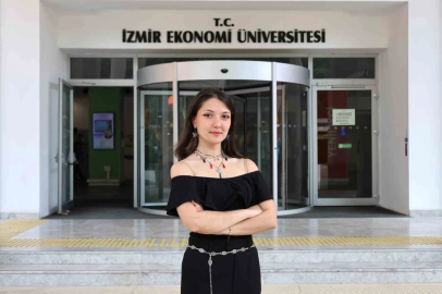 Çevirmenler yarışmasına ‘İzmir Ekonomi’ imzası
