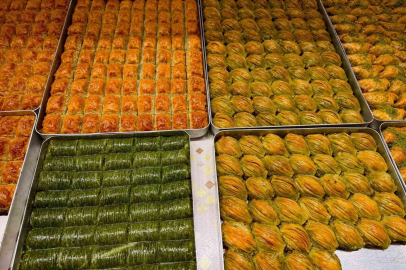 Bayrama sayılı günler kala baklava ve lokum satışları arttı
